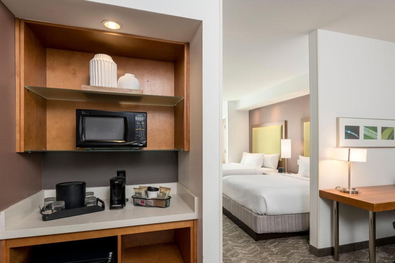 Springhill Suites By Marriott Lafayette South At River Ranch Exterior photo